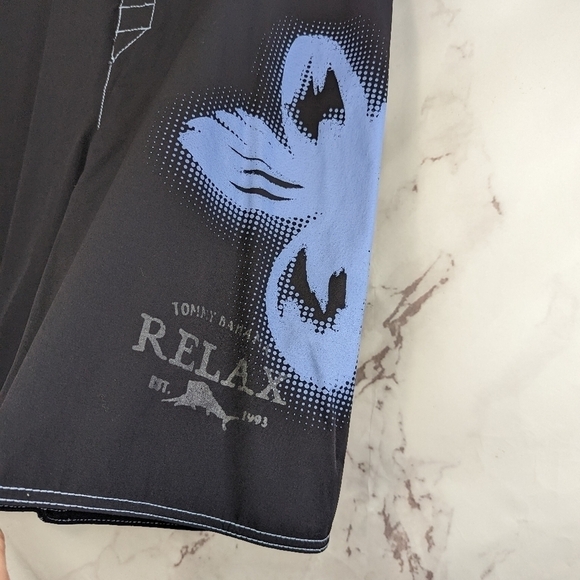 Tommy Bahama Swim Shorts Men 38 Large Black Board Trunk Mesh Beach Flower Floral - Picture 4 of 12